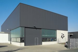 Sektionaltor mit Schlupftür